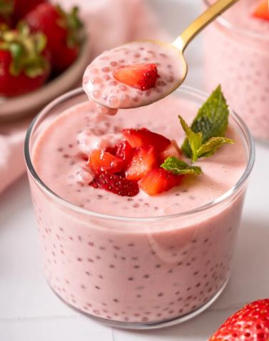 Shan Strawberry Custard Powder | Best for Cakes & Pastries (200g)