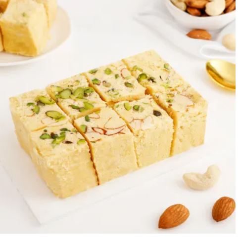 HALDIRAM'S Soan Papdi Desi Ghee Flaky Dessert