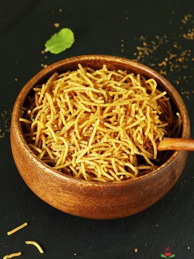 HALDIRAM'S Aloo Bhujia  Spicy Potato Noodles Snack
