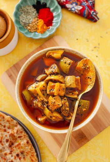 Mother's Recipe Punjabi Teekha Mango Pickle