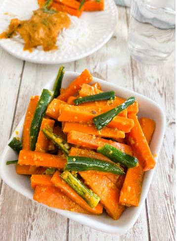 SHAN Carrot Pickle (1kg)